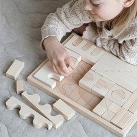 Montessori drveni građevni blokovi za djecu – kreativna igračka za gradnju (HUVILA) (svijetlo bež boja)