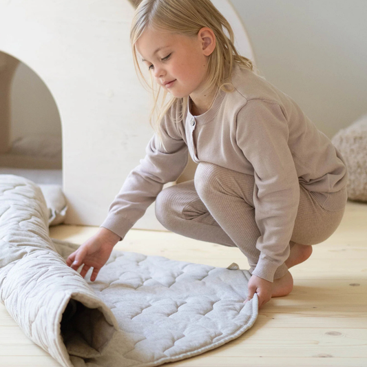 Podloga za igranje za bebe – mekana podloga za igranje (PILVI)